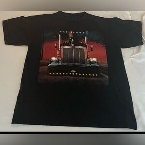 NFL SUPER BOWL Performer Bad Bunny San Juan YHLOMDLG Semi-Trick T-Shirt Men’s M